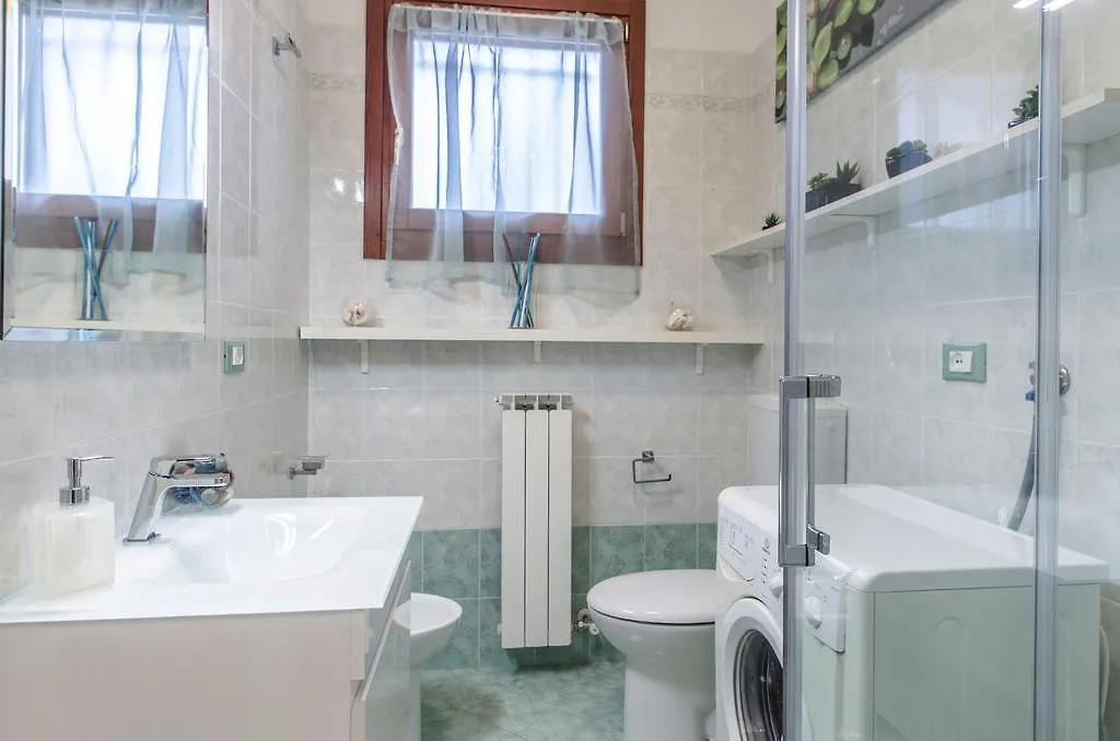 Apartment Residence Villaggio Dei Fiori Con Piscina E Posto Spiaggia Incluso Caorle