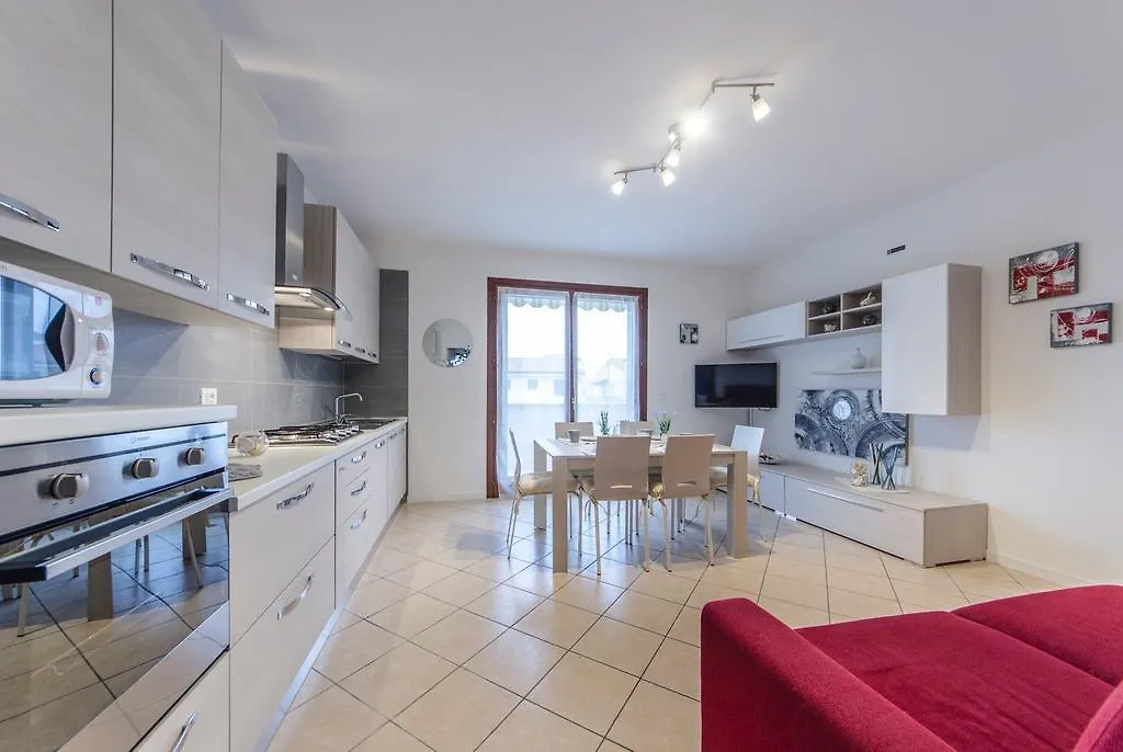 Residence Villaggio Dei Fiori Con Piscina E Posto Spiaggia Incluso カオルレ 0*,